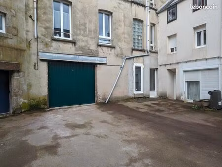 box de stockage / centre-ville granville