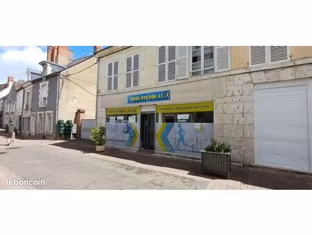 local commercial 105 m2 - centre ville de mer