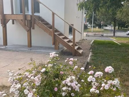 appartement t2 39 m² - lumineux et traversant avec extérieur