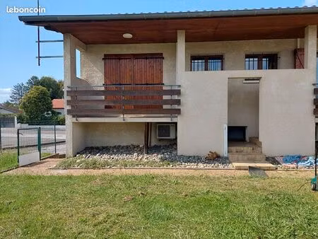 immeuble 4 pièces 62 m²