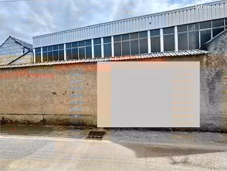 garage-entrepôt