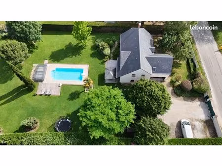 maison d’architecte 197 m² - piscine - terrain 2 200 m² - chécy