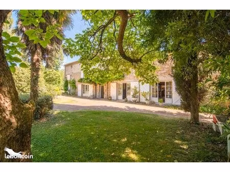 ferme 8 pièces 350 m²