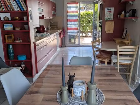 maison coup de coeur dans quartier résidentiel