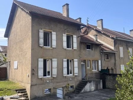 maison 8 pièces 190 m²