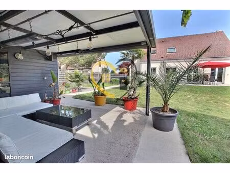 maison 4 pièces 136 m²