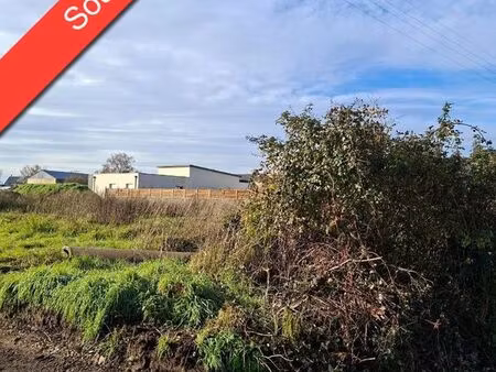 terrain 1000 m² corze