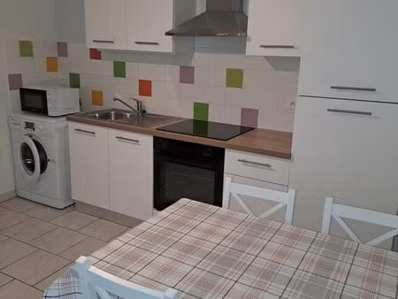 maison atypique triplex meublée hypercentre