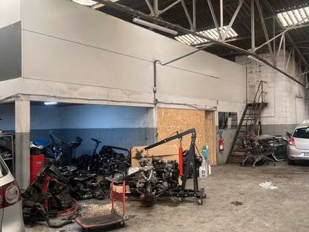 garage automobile