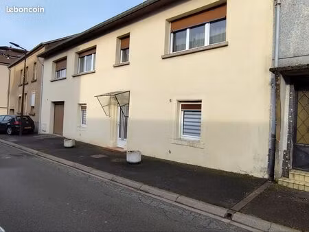 maison de village