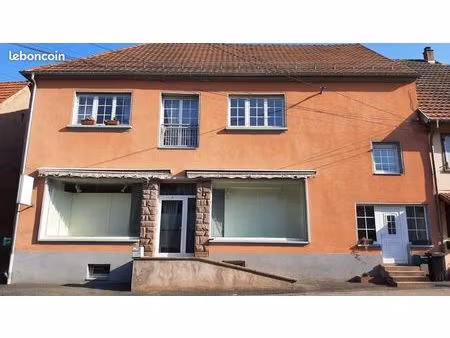 immeuble 10 pièces 273 m²
