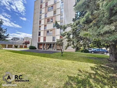 appartement 3 pièces 67 m²