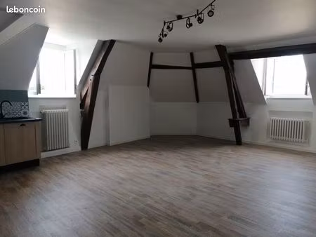 location appartement t3 hyper centre neuville aux bois