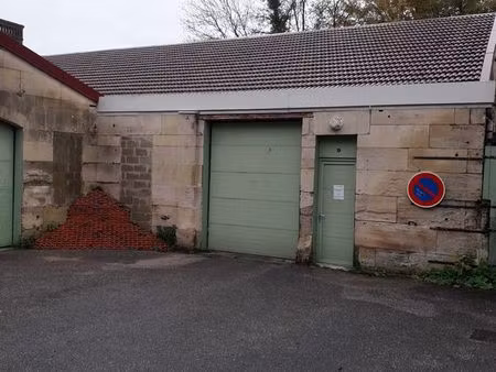 location emplacement parking