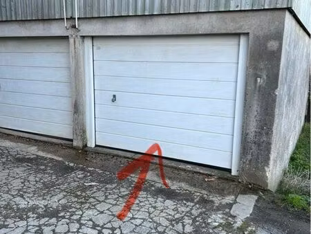 3 garages spacieux 20m2 laval - bord de halage