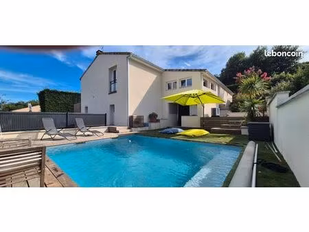 maison 8 pieces avec studio indépendant