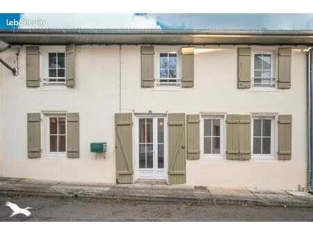 maison 5 pièces 140 m²