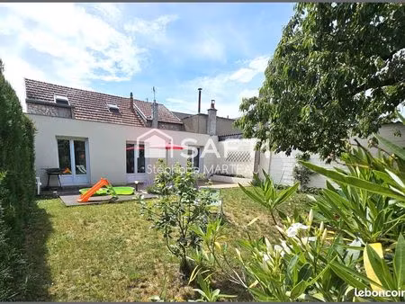 propriété 4 pièces 105 m²