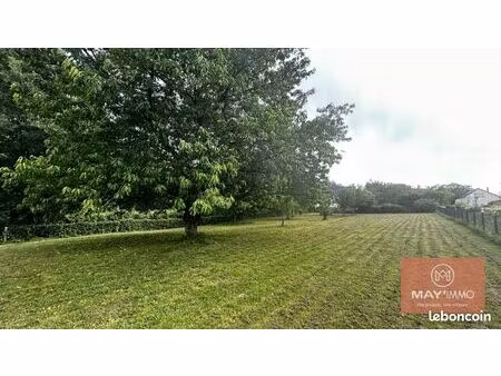terrain 1200 m² montjean
