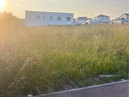 terrain viabilisé 783m2 dans un lotissement récent