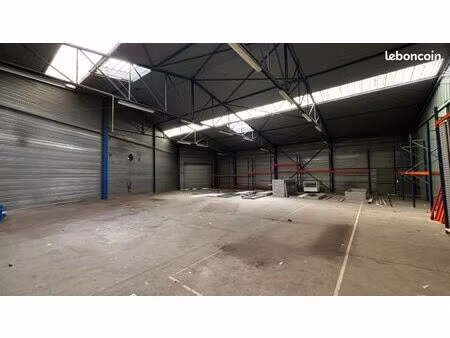 local d’activité 535 m²