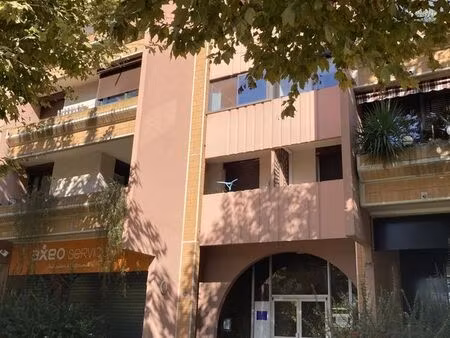 local commercial 61 m² toulouse