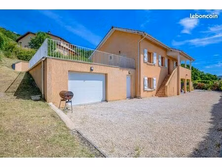 maison 6 pièces 180 m²