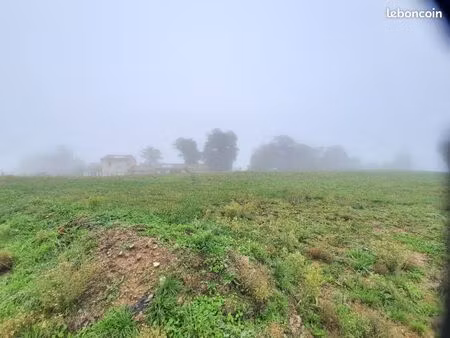 terrain 1 200 m² labathude