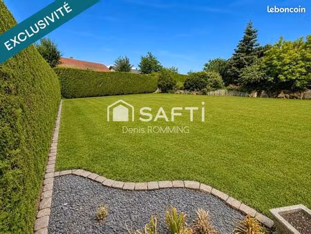 terrain 775 m² valmont