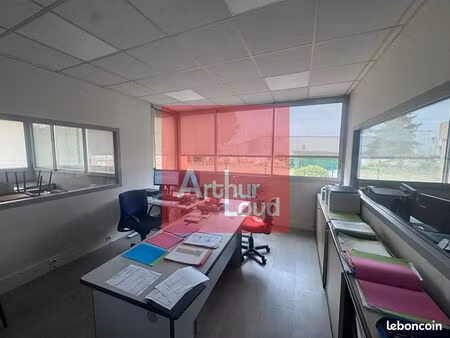 bureaux 198 m² agen