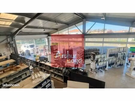 murs commerciaux 1690 m² marmande