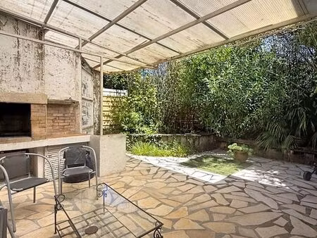 propriété 8 pièces 270 m²