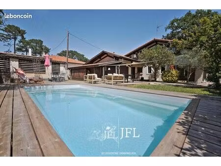 villa 8 pièces 175 m²