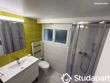chambre 1 pièce 10 m²
