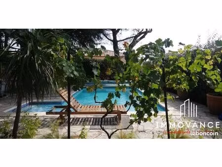 propriété 6 pièces 150 m²