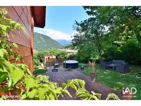 maison familiale 5 pièces 180 m²