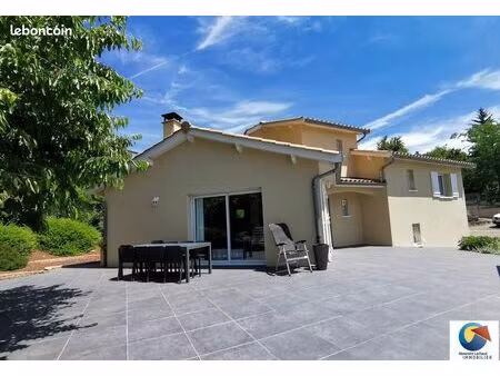 villa 6 pièces 175 m²