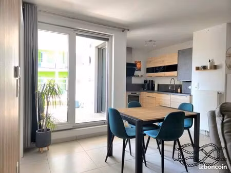 appartement 3 pièces 58 m²
