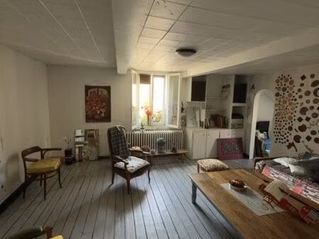 appartement 3 pièces 81 m²