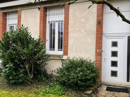 rare : grand appartement de 160 m2 avec jardins privatifs
