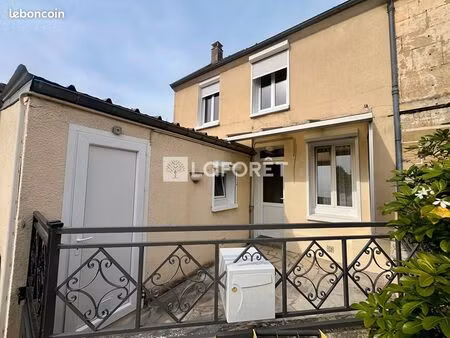 maison de ville 3 pièces 67 m²