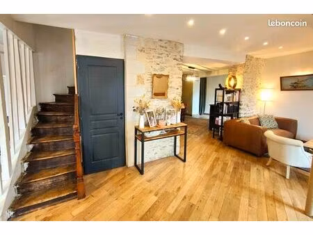 maison 7 pièces 189 m²