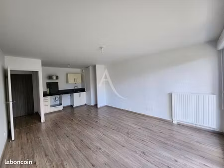 appartement 3 pièces 65 m²