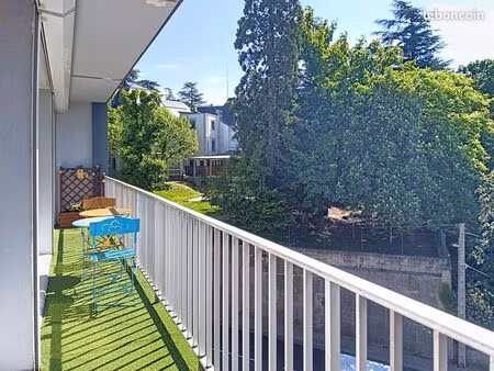 appartement 3 pièces 74 m²