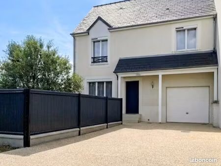 maison meublée 95 m² - 5 pièces (3 chambres + bureau) - garage & jardin - la ville-aux-dam