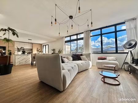 appartement 4 pièces 124 m²