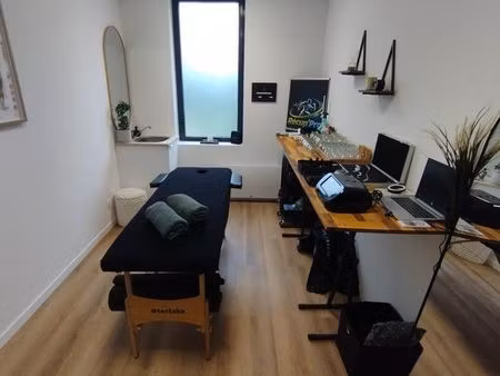 cabinet/bureau