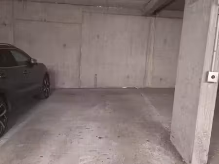 parking 13 m² balma