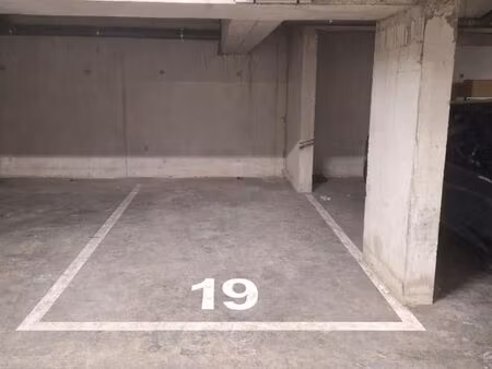 parking 14 m² balma