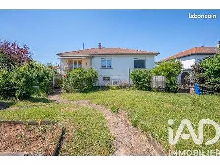 maison familiale 5 pièces 126 m²